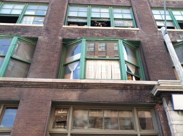 PHOTO PROMPT - © Rochelle Wisoff-Fields