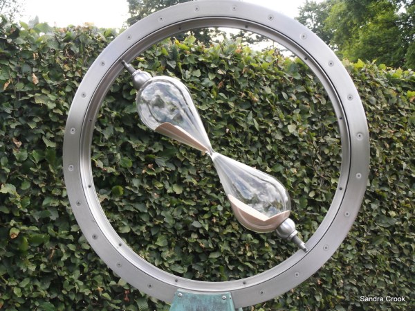 PHOTO PROMPT - © Sandra Crook