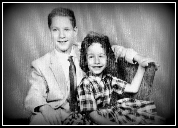 jeff-and-rochelle-circa-1960-with-border